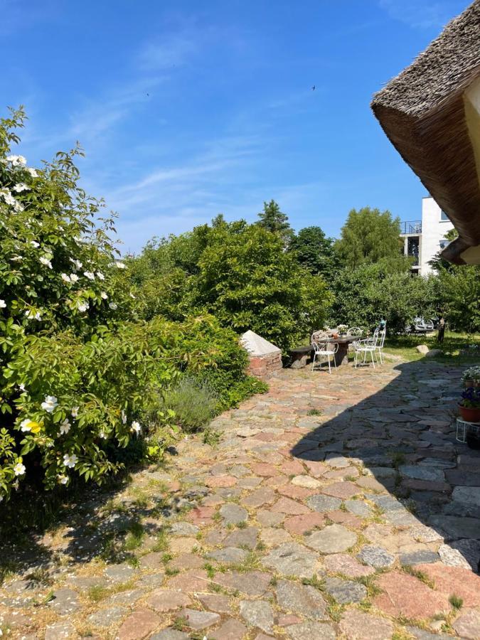 Oaza Pod Strzecha Klimatyczny Dom Z 3 Sypialniami Na Wylacznosc Z Kominkiem I Duzym Ogrodem Ustronie Morskie Eksteriør bilde