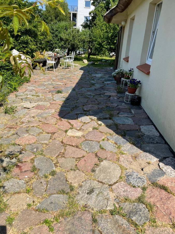 Oaza Pod Strzecha Klimatyczny Dom Z 3 Sypialniami Na Wylacznosc Z Kominkiem I Duzym Ogrodem Ustronie Morskie Eksteriør bilde